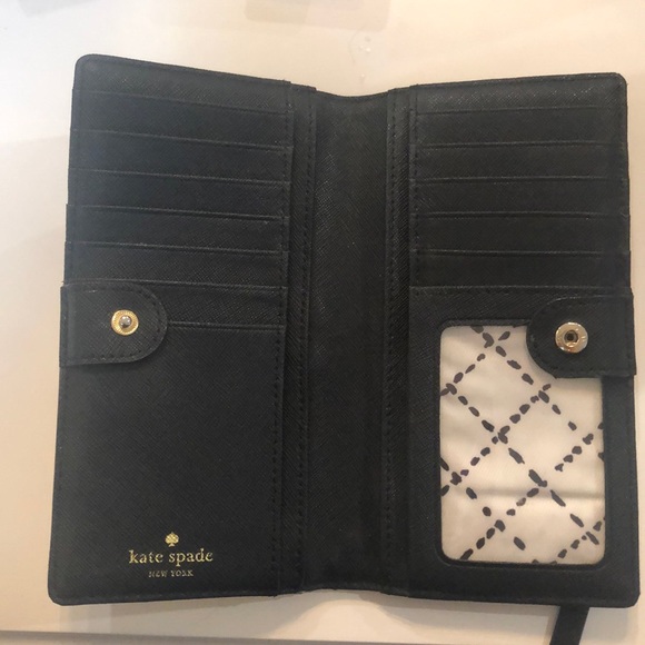 Black Kate Spade Wallet - Used - Picture 5 of 11